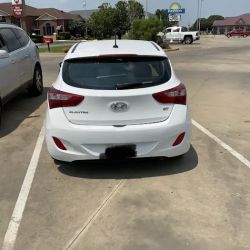 Carl's Collision Center ico