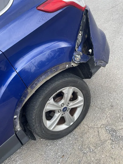 Haston's Collision Repair Center 6