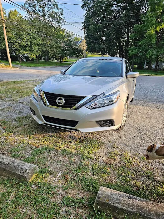 Haston's Collision Repair Center 5