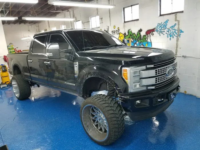 Razor's Edge Window Tint 6