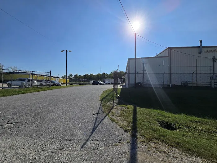 Jackson Trailer Service Inc 3