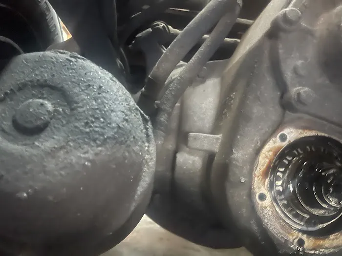 B&L Truck Repair 9