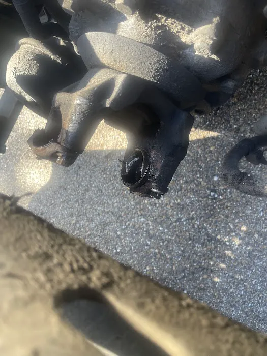 B&L Truck Repair 6