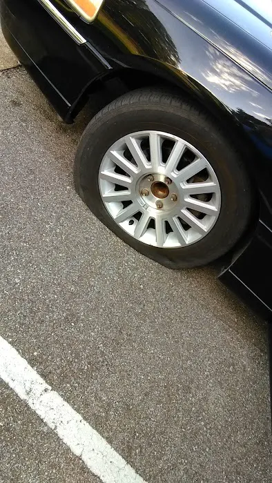Old Hickory Car Care Center 3