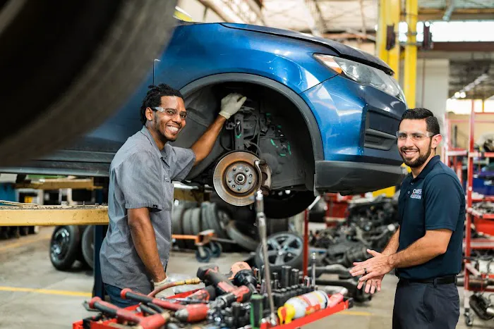 Caliber Collision & Auto Glass 2
