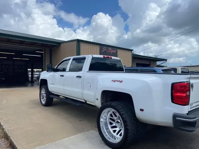 J-Byrd Automotive & Towing 0