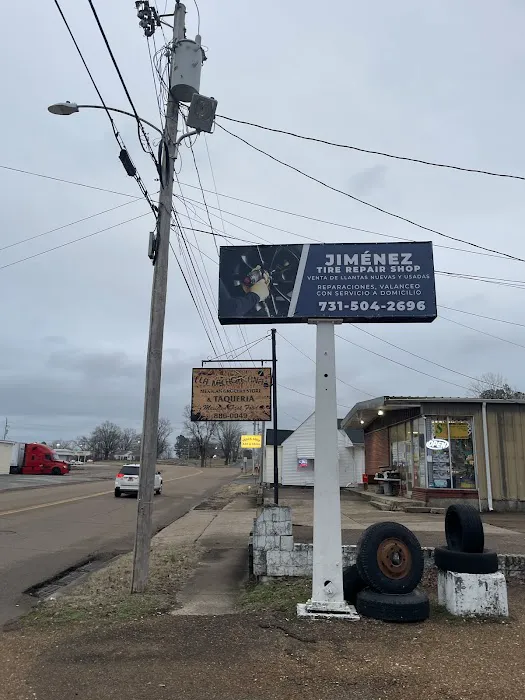 Llantera Jimenez 4