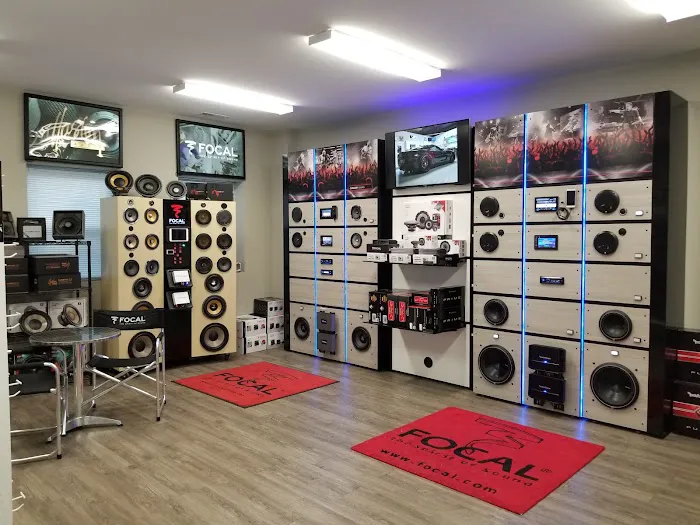 Pro Installz Mobile & Marine APPOINTMENT ONLY 1