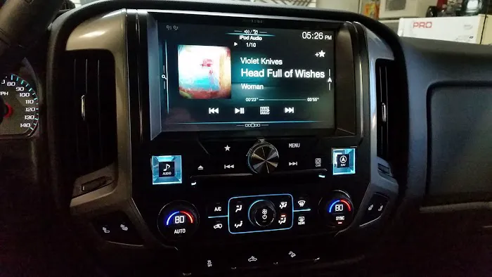 Pro Installz Mobile & Marine APPOINTMENT ONLY 9