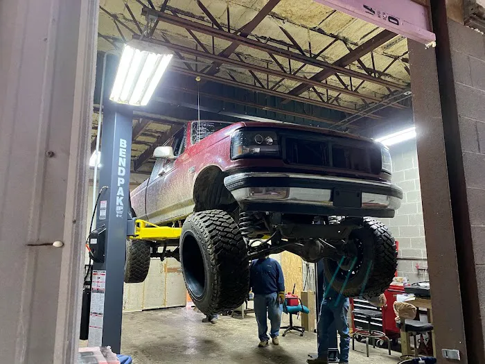 Rivers Garage 5