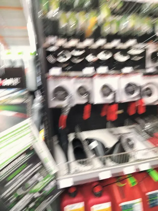 AutoZone Auto Parts 1