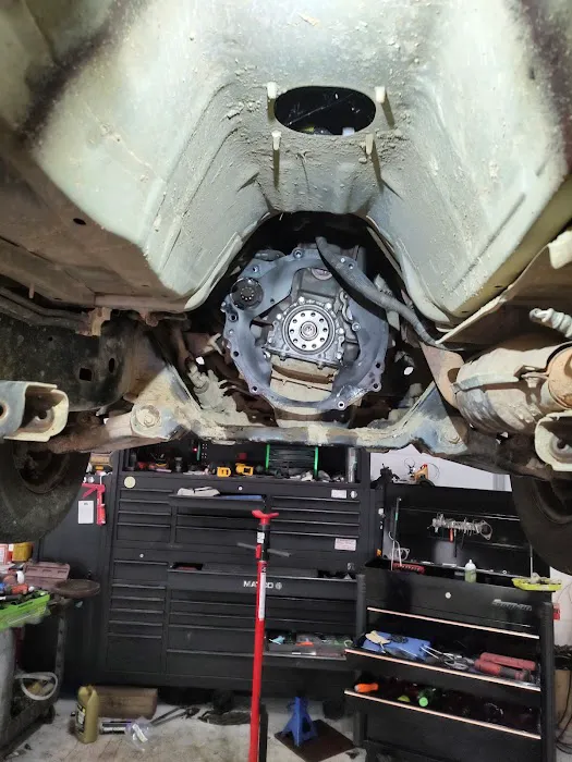 Norton's Automotive LLC 4