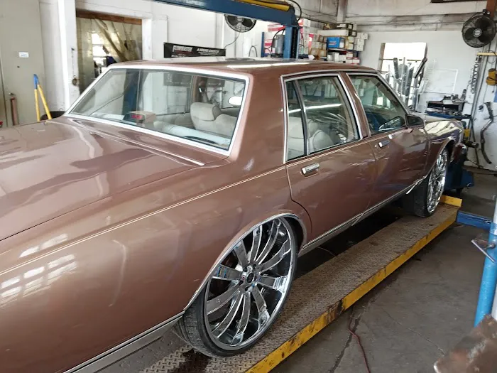 Wild Hare Garage 4