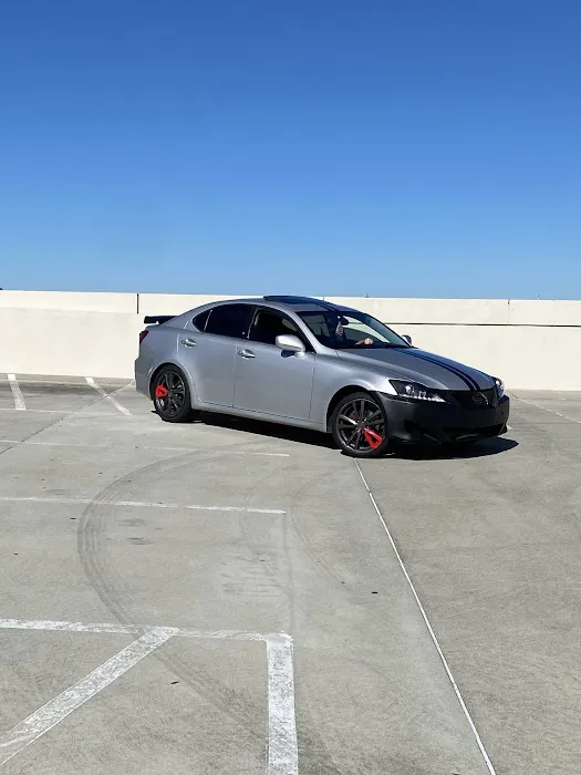 Joe Hudson's Collision Center 6
