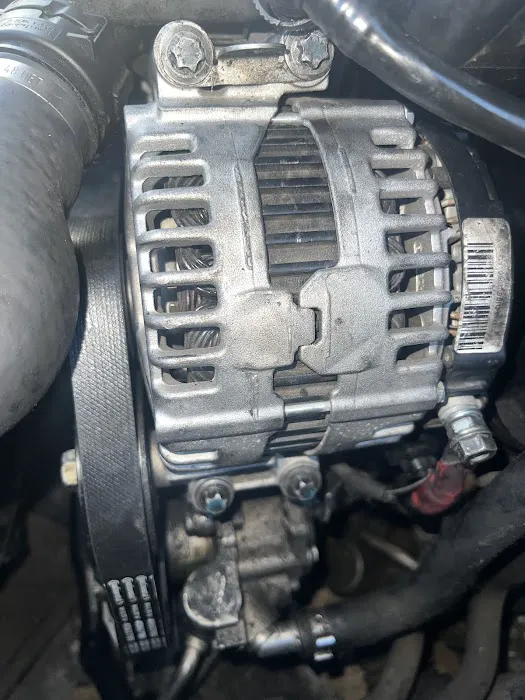 Carolina Salvage Full Service Auto Parts 8