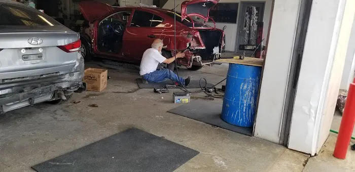 Cross Creek Paint & Body Shop 4