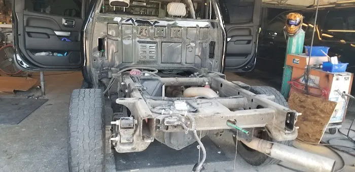 Cross Creek Paint & Body Shop 7