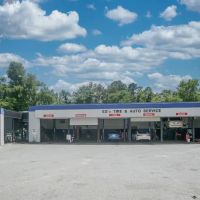 Ed's Automotive on West Yadkin - a Main Street Auto shop