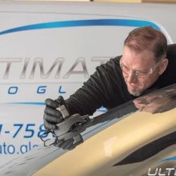 Ultimate Auto Glass & Electronics ico