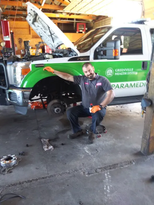 Upstate Forklift Maintenance and Truck Center 24 HR ROADSIDE ASSISTANCE 3