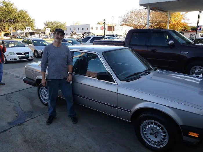 Mike's Automotive & Muffler 4