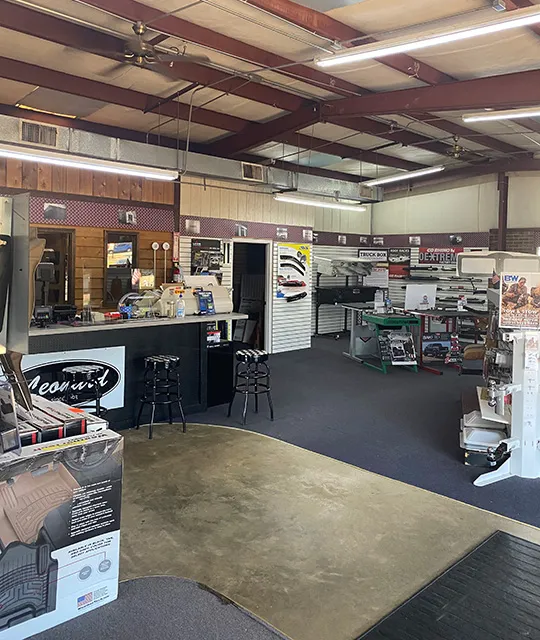 Leonard Truck Outfitters 4