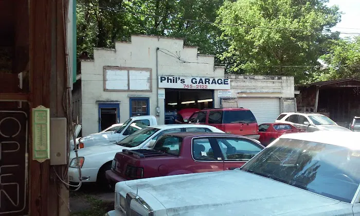 Phil's Garage 1