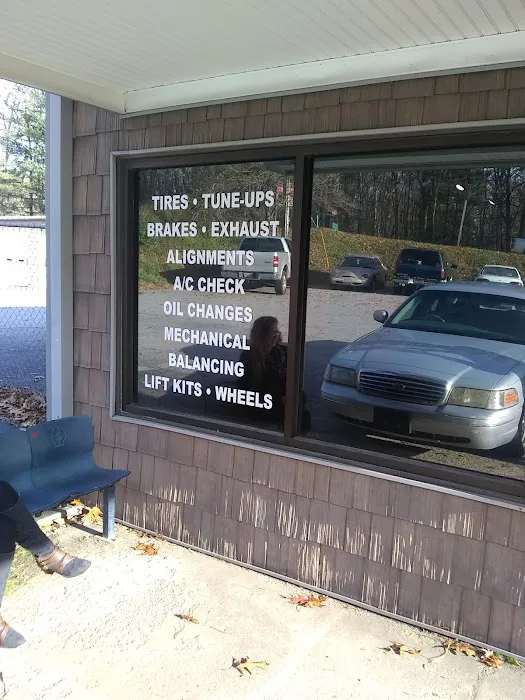 Thomas Tire Inc. 0