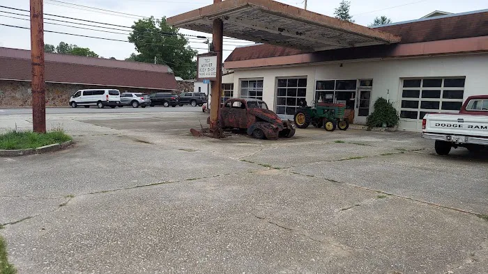 Ted Weaver Body Shop 2