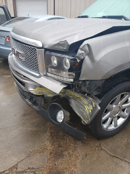 U&V Collision Repair LLC 8