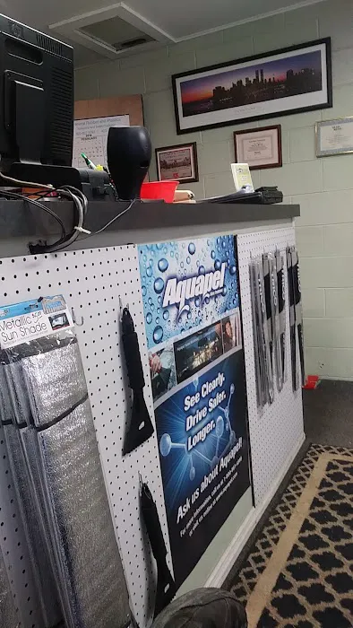 Action Auto Glass 8