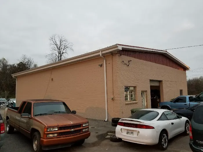 Los Primos Auto Repair 1