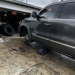 Steve & Angie's Tire Services ico