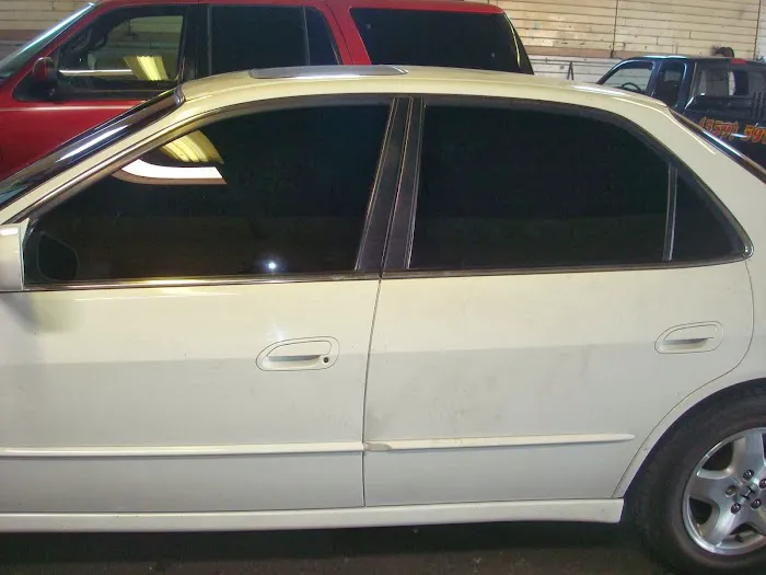G Auto Glass 8