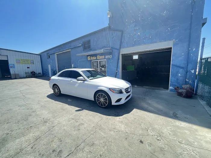 G Auto Glass 9