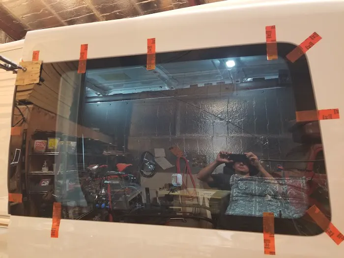 Auto Glass Corps 9