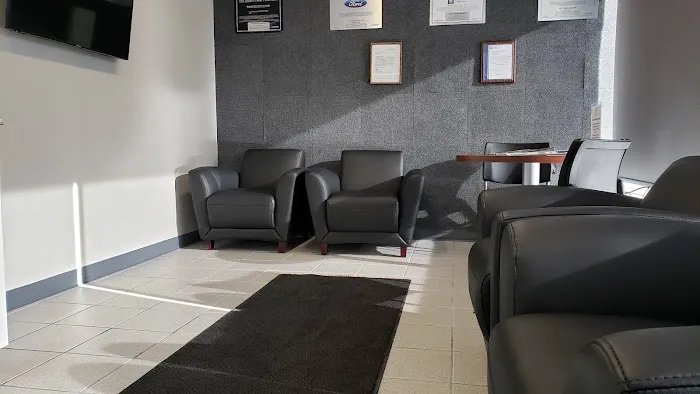 Bergey's Collision Centers 4