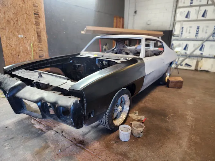 Bakersfield Auto Garage 4