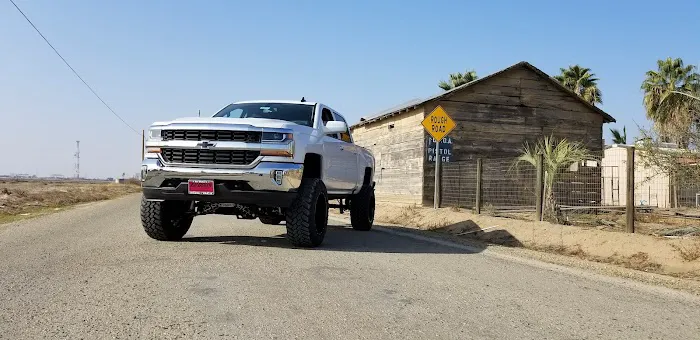 Ed's Custom Collision Center 7