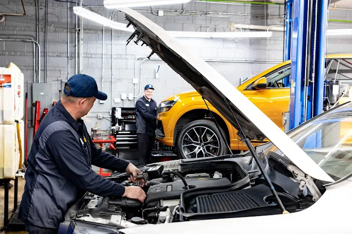 Auto Park Car Service Center 6