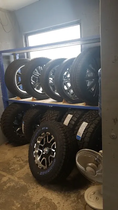 Big Timers Tire Shop 3