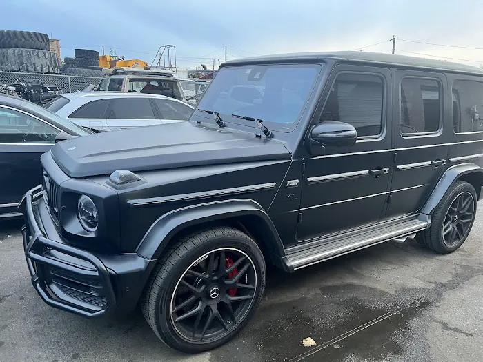 Four Wheels Drive 0