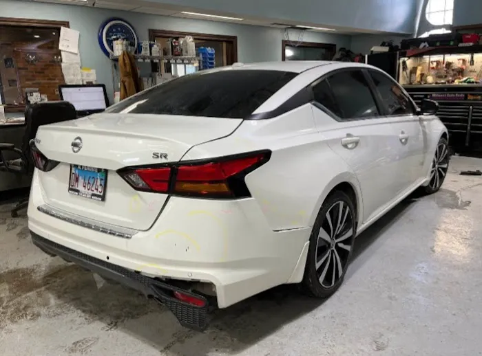 Midwest Auto Body 6