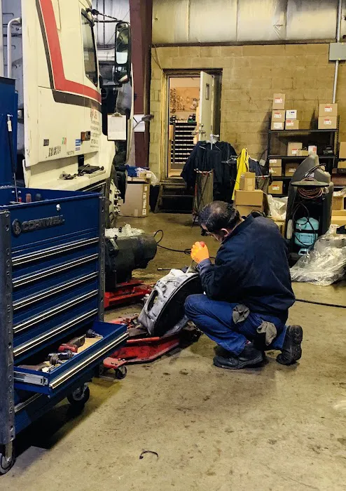 SMK Truck Repair Inc 8