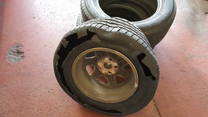 Just Tires 6