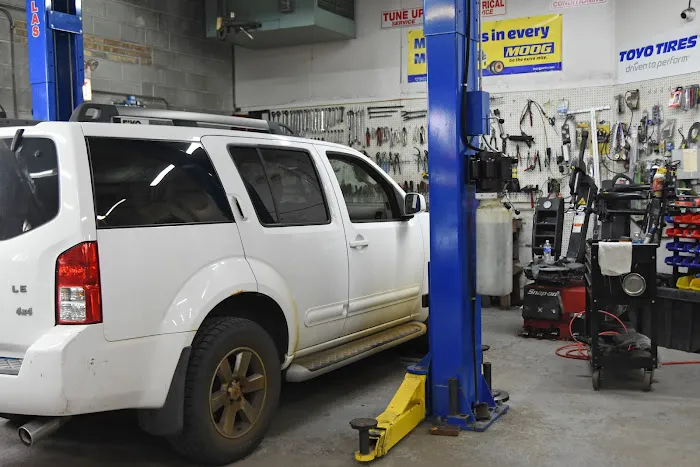 Auto Tech Cesar and Sons 5