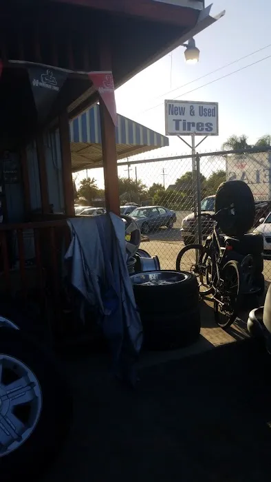Leo's Tire Services Corp 0