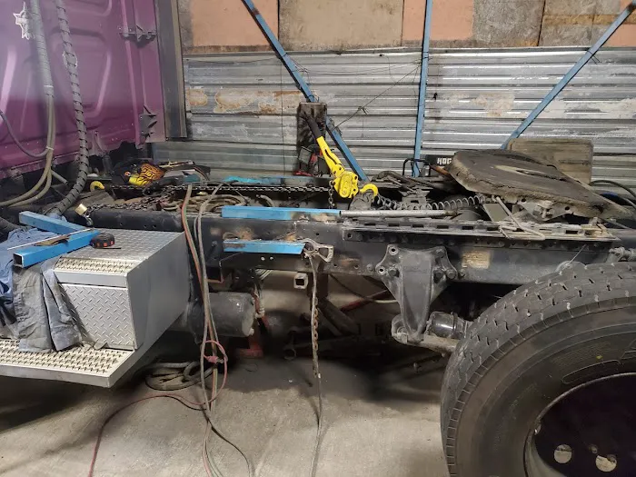 THE BERBER DIESEL SHOP 2