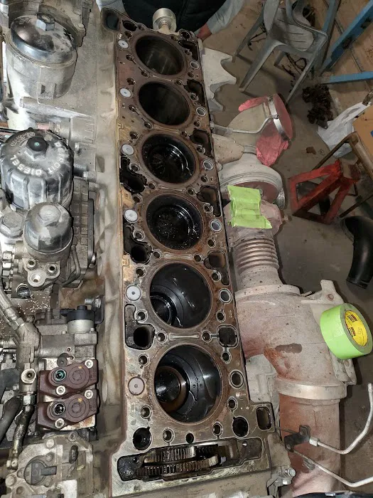 THE BERBER DIESEL SHOP 9