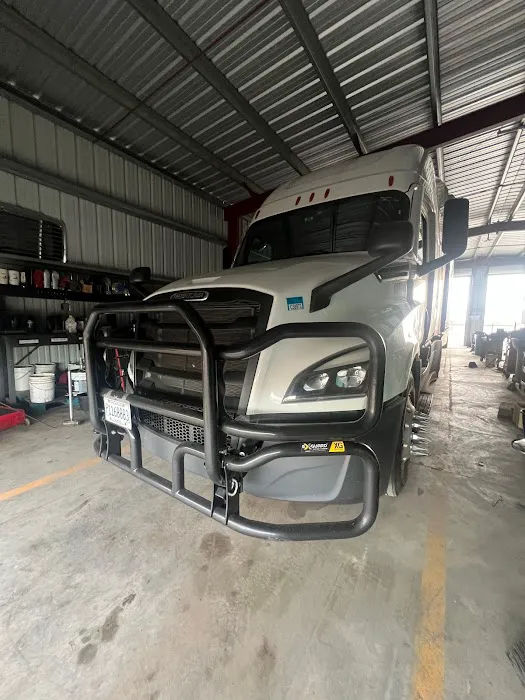 Central Truck Repair Shop 4